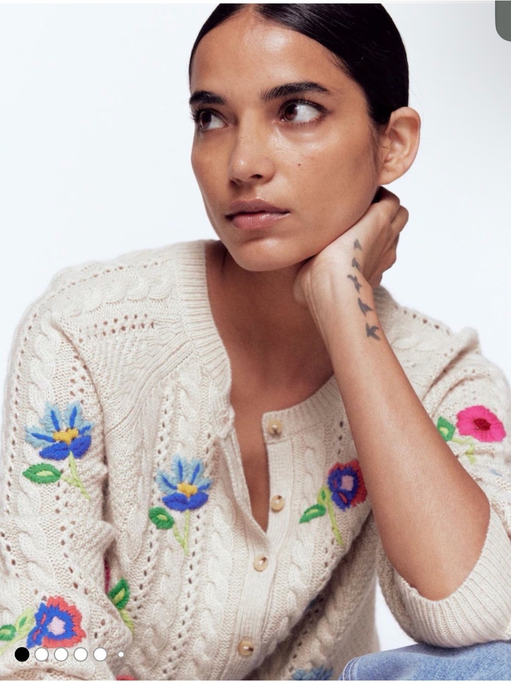 Boden Cream Embroidered Floral Cable-Knit Cardigan Sweater NWT Size M - Picture 2 of 8